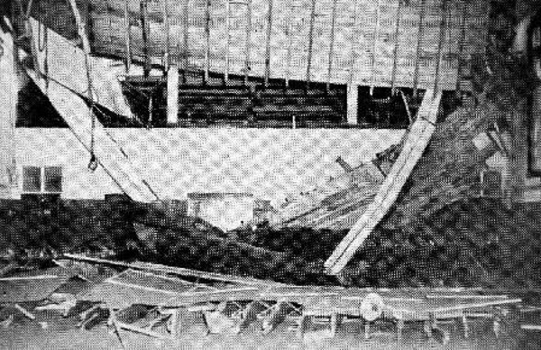 Dommages à une école, interior